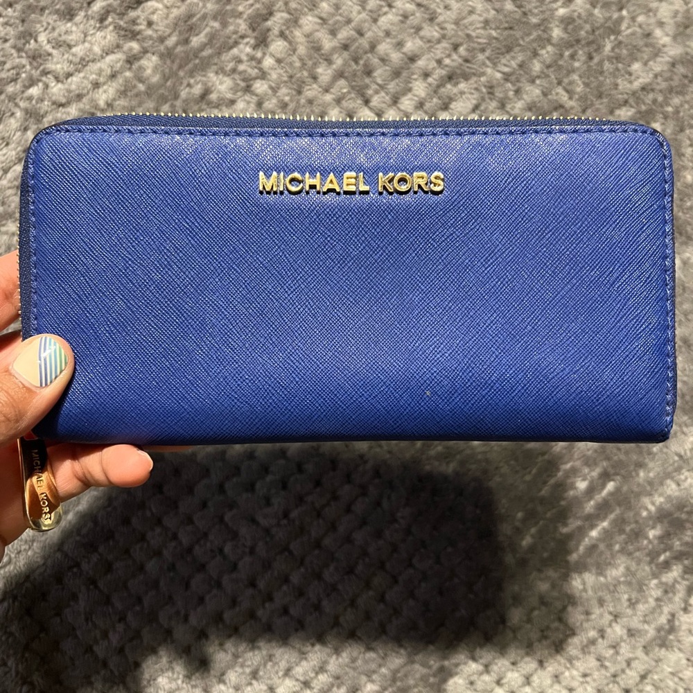 Michael Kors Continental Wallet